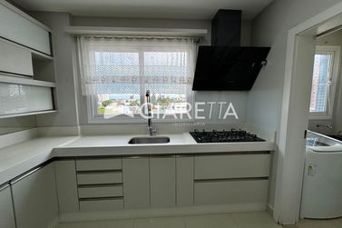 Apartamento &agrave; venda - 147m&sup2; - CENTRO