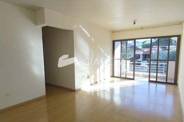 Apartamento &agrave; venda - 94m&sup2; - CENTRO