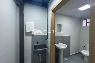 Sala Comercial para alugar - 90m&sup2; - CENTRO