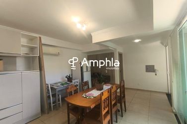 Sobrado &agrave; venda - 240m&sup2; - Recanto Tropical
