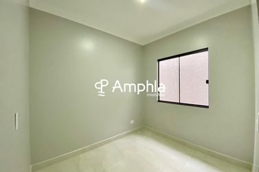 Casa &agrave; venda - 100m&sup2; - Santa Felicidade