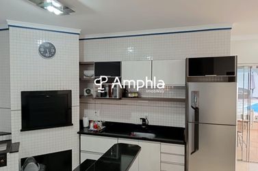 Casa &agrave; venda - 220m&sup2; - Industrial Leste