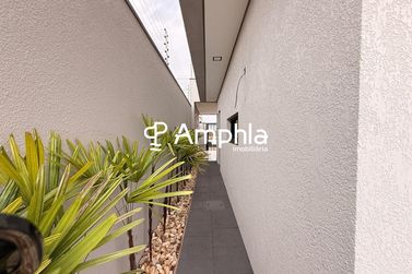 Casa &agrave; venda - 180m&sup2; - Recanto Tropical