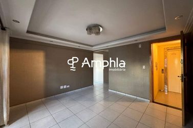 Apartamento &agrave; venda - 118m&sup2; - Centro