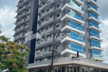 Apartamento para alugar - 110m&sup2; - CENTRO
