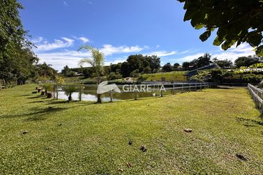 Ch&aacute;cara para alugar - 194m&sup2; - ZONA RURAL