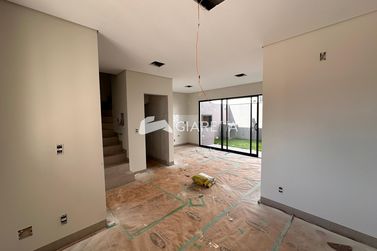 Sobrado &agrave; venda - 121m&sup2; - JARDIM PORTO ALEGRE