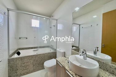Apartamento &agrave; venda - 140m&sup2; - Centro