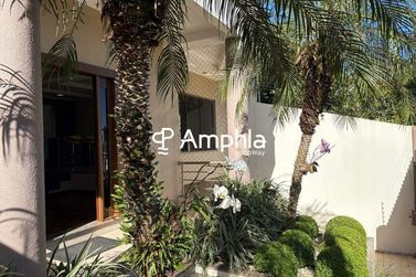 Sobrado &agrave; venda - 390m&sup2; - Neva