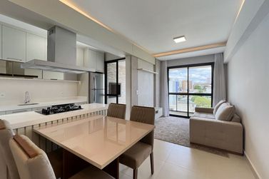 Apartamento &agrave; venda - 74m&sup2; - Centro