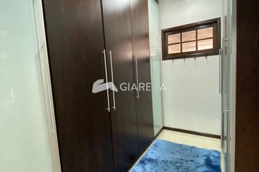 Casa &agrave; venda - 214m&sup2; - CENTRO