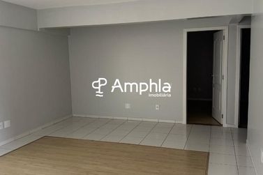 Apartamento &agrave; venda - 130m&sup2; - Centro