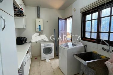 Casa para alugar - 341m&sup2; - JARDIM LA SALLE