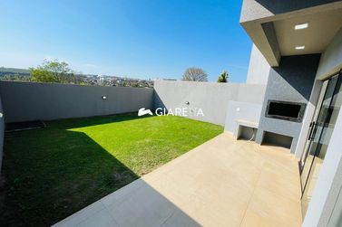 Sobrado para alugar - 115m&sup2; - JARDIM PARIZOTTO
