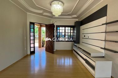 Casa para alugar - 167m&sup2; - JARDIM PANCERA