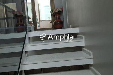 Apartamento &agrave; venda - 270m&sup2; - Centro