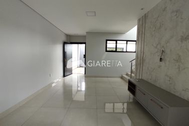 Sobrado para alugar - 127m&sup2; - JARDIM PANCERA
