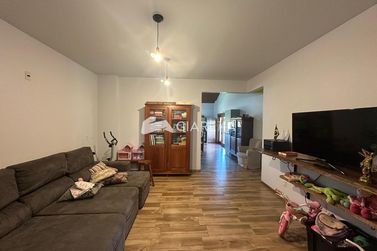 Ch&aacute;cara &agrave; venda - 160m&sup2; - ZONA RURAL