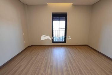 Sobrado &agrave; venda - 162m&sup2; - JARDIM GISELA