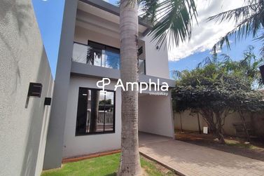 Sobrado &agrave; venda - 152m&sup2; - Jardim Pasqualli