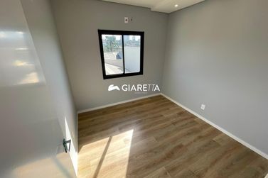 Sobrado &agrave; venda - 130m&sup2; - JARDIM PANCERA