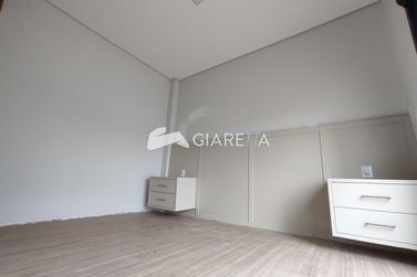 Sobrado para alugar - 127m&sup2; - JARDIM PANCERA