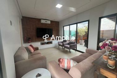 Apartamento &agrave; venda - 220m&sup2; - Centro