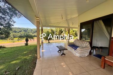 Ch&aacute;cara &agrave; venda - 170m&sup2; - LINHA CERAMICA PRATA