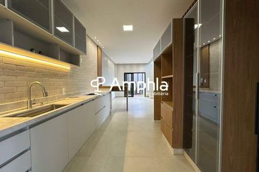 Sobrado &agrave; venda - 201m&sup2; - S&atilde;o Crist&oacute;v&atilde;o