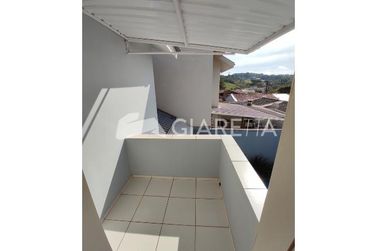 Sobrado &agrave; venda - 135m&sup2; - CENTRO