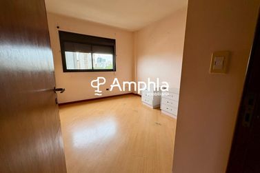 Apartamento &agrave; venda - 112m&sup2; - Centro