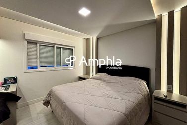 Apartamento &agrave; venda - 231m&sup2; - Centro