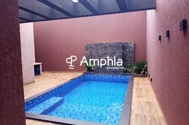 Casa &agrave; venda - 215m&sup2; - Vila Industrial