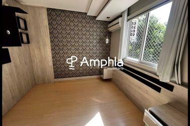 Apartamento &agrave; venda - 83m&sup2; - Centro