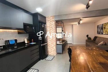 Apartamento &agrave; venda - 86m&sup2; - Vila Industrial