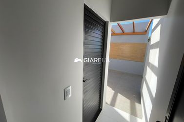 Casa &agrave; venda - 85m&sup2; - JARDIM PARIZOTTO