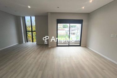 Sobrado &agrave; venda - 306m&sup2; - Maria Luiza