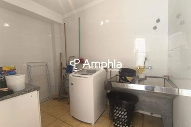 Sobrado &agrave; venda - 240m&sup2; - Recanto Tropical