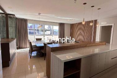 Apartamento &agrave; venda - 244m&sup2; - Centro