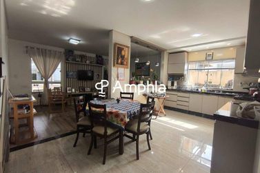 Sobrado &agrave; venda - 216m&sup2; - Parque Verde