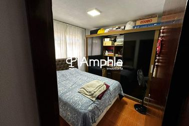Apartamento &agrave; venda - 74m&sup2; - Centro