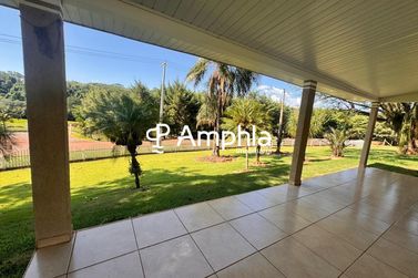 Ch&aacute;cara &agrave; venda - 170m&sup2; - LINHA CERAMICA PRATA