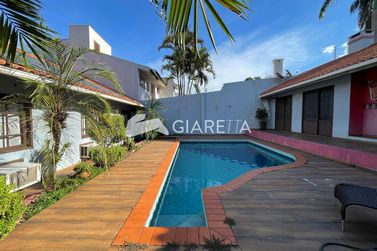 Casa para alugar - 341m&sup2; - JARDIM LA SALLE
