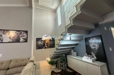 Sobrado &agrave; venda - 251m&sup2; - JARDIM GISELA