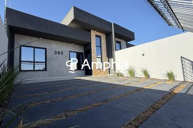 Casa &agrave; venda - 68m&sup2; - Recanto Tropical