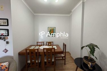 Apartamento &agrave; venda - 85m&sup2; - Centro