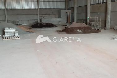 Ponto Comercial para alugar - 630m&sup2; - ZONA RURAL