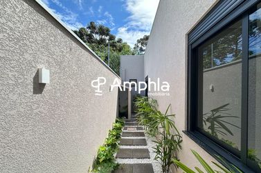 Casa &agrave; venda - 230m&sup2; - Recanto Tropical