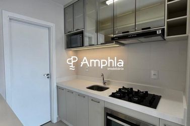 Apartamento &agrave; venda - 74m&sup2; - Centro