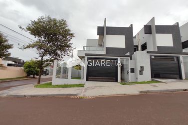 Sobrado para alugar - 127m&sup2; - JARDIM PANCERA